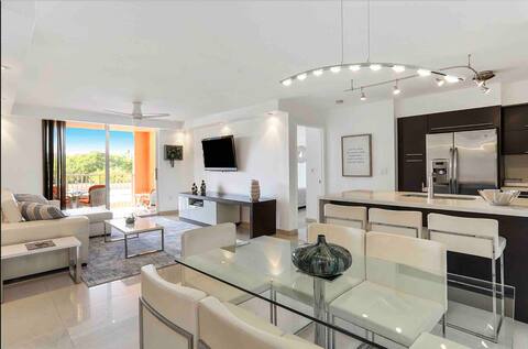 2 bedroom around Aventura Golf Course