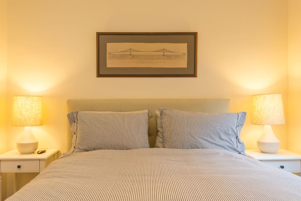 Bedroom with comfy Queen size memory foam bed