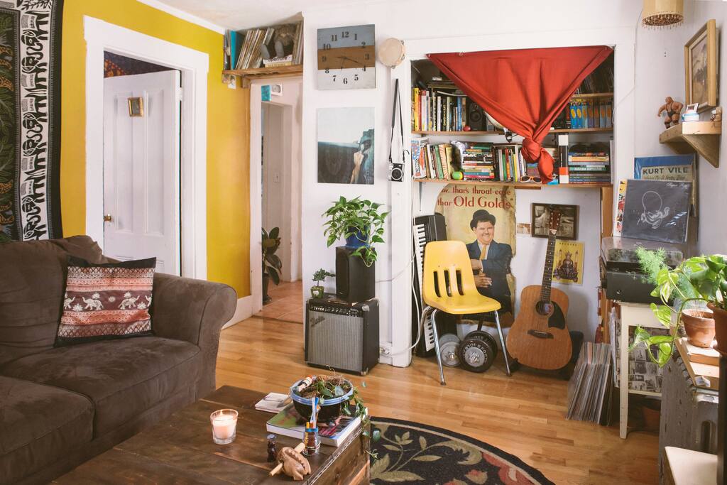 A place to read, relax, work or listen to music.