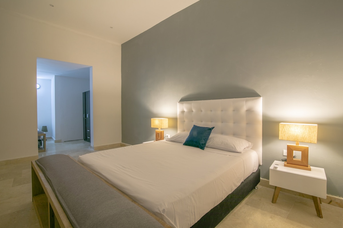 Cartagena stay, 23