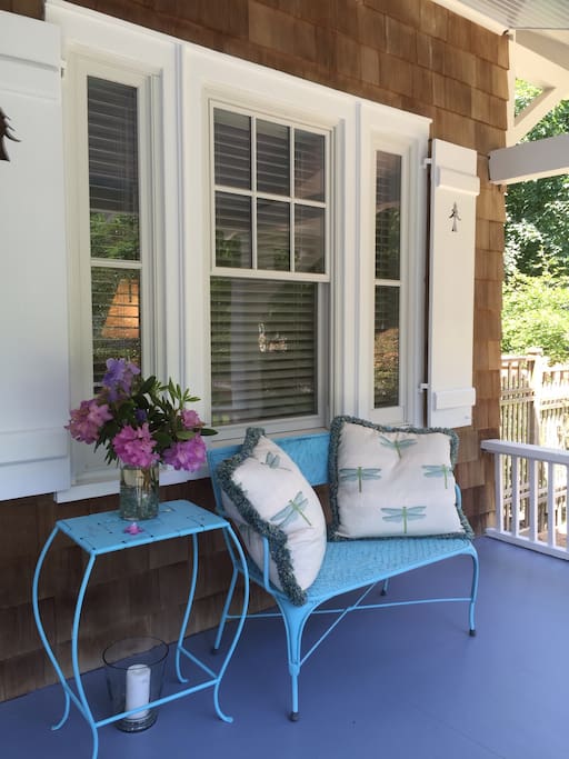 Front Porch Sitting Area