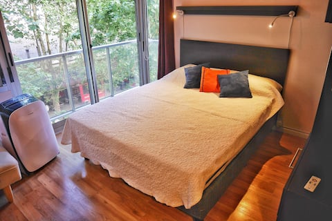 Top performing Airbnb: Brand new Studio in the Heart of Pocitos in Pocitos