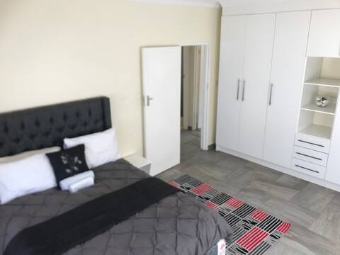 2bed cottage Belvedere West - 5/10mins to Hre CBD