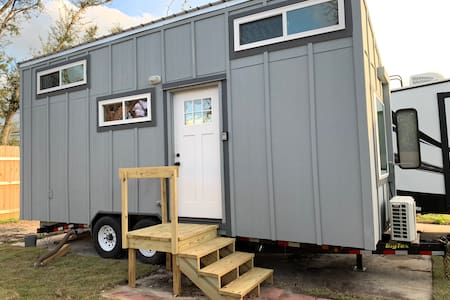 Tiny House - Panama City