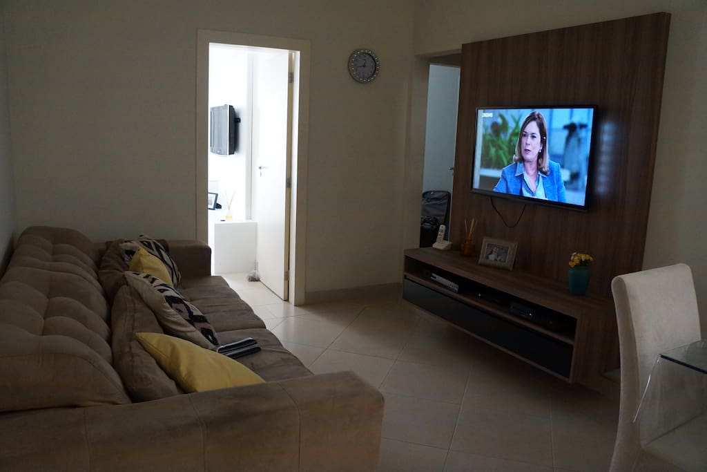 Sala com sofá Cama
