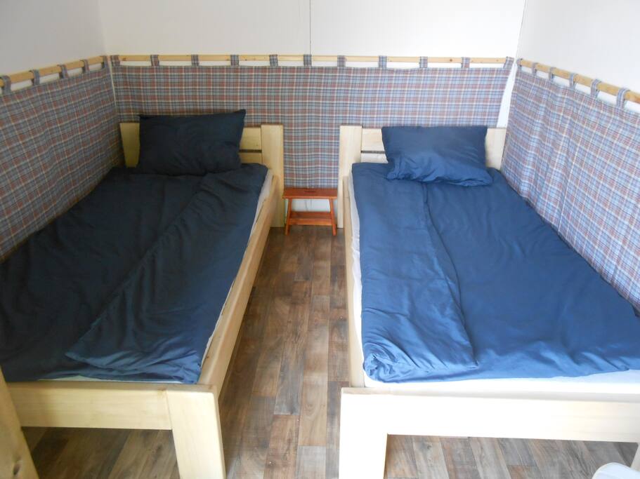 Fészerszoba 3. belülről