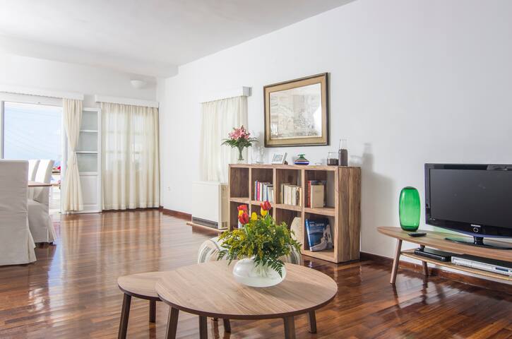 Villa Erofili-3 Bedroom Villa,Private Hot Tub gallery image 3