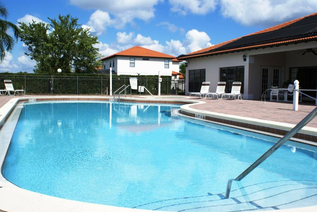 CommunityPoolOrlandoVacation