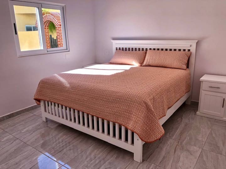 Голяма спалня