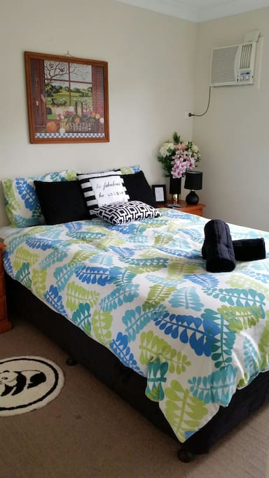 A comfortable Queen Bed and plenty of drawer space!
