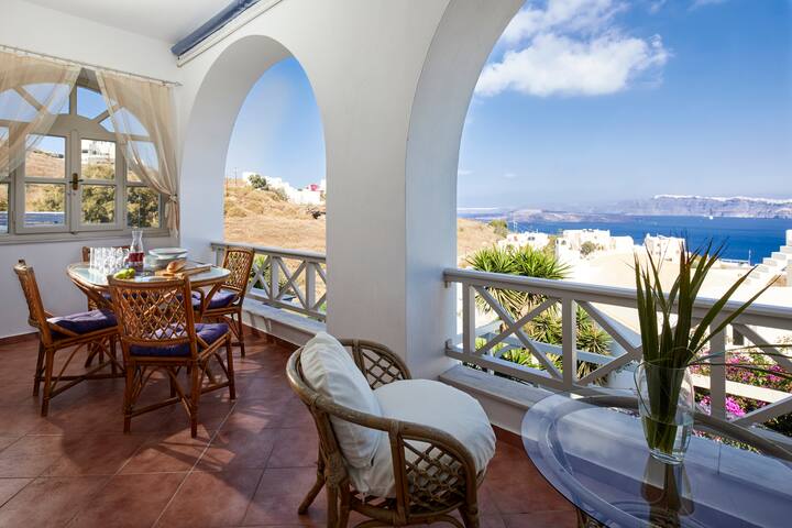 Admiral’s House with Terrace Jacuzzi gallery image 4