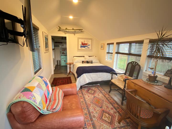Top 10 Tiny Houses For Rent In Connecticut, USA | Trip101