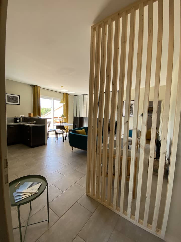 Davayé Vacation Rentals & Homes - Bourgogne-Franche-Comté, France | Airbnb