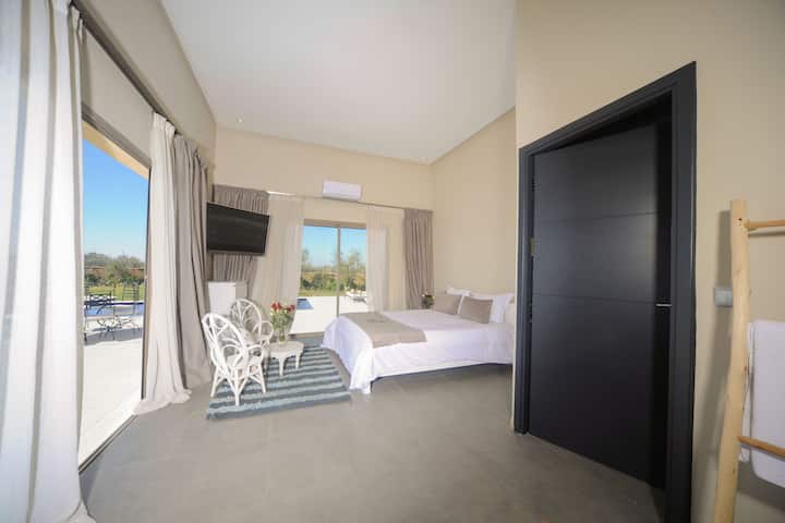 მთავარი ფლიგელი