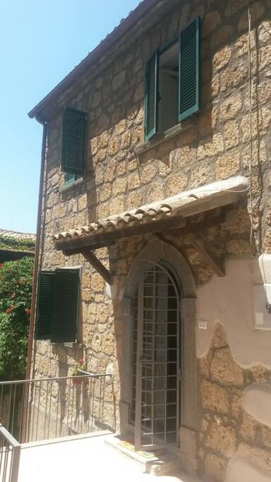 antica casa in pietra