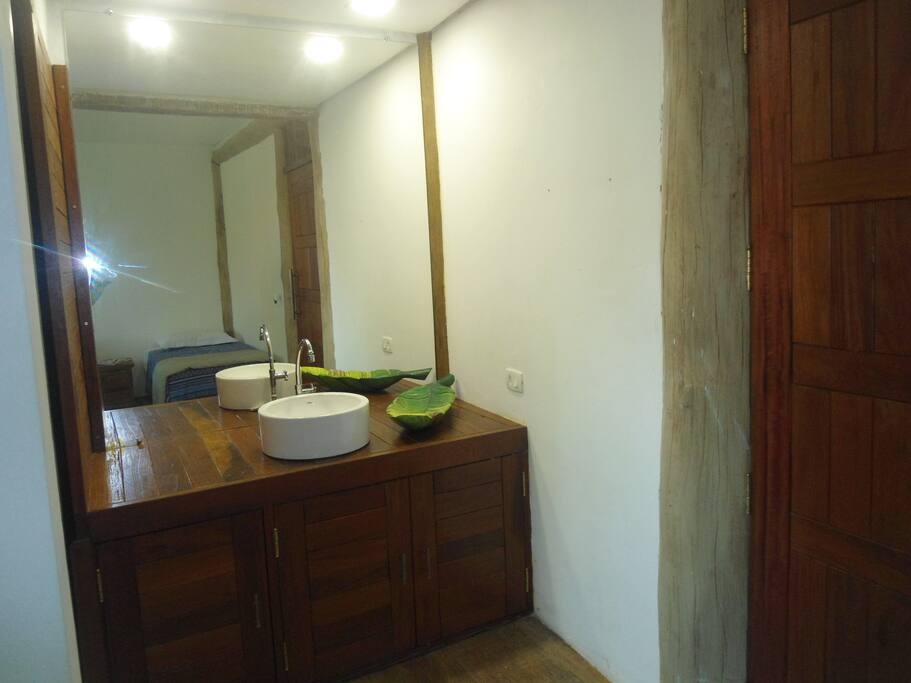 lavabo.