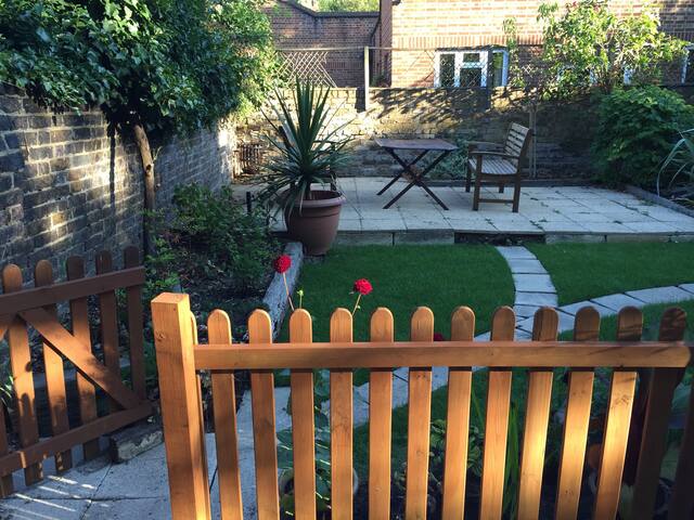 Your home in Chiswick
