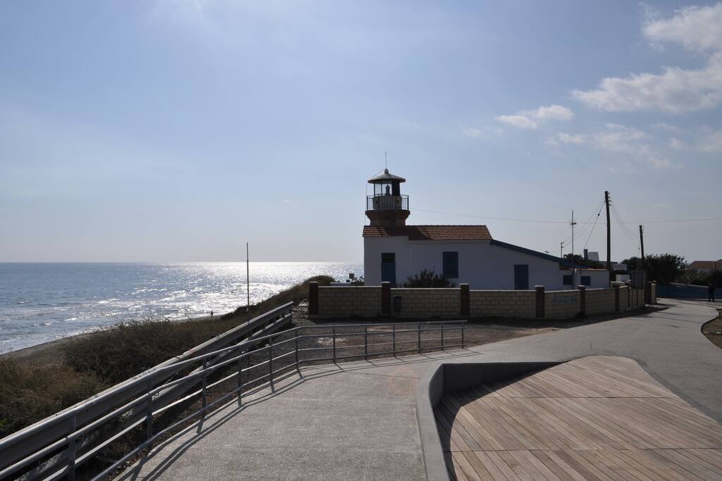 Nearby Landmark - Amazing views