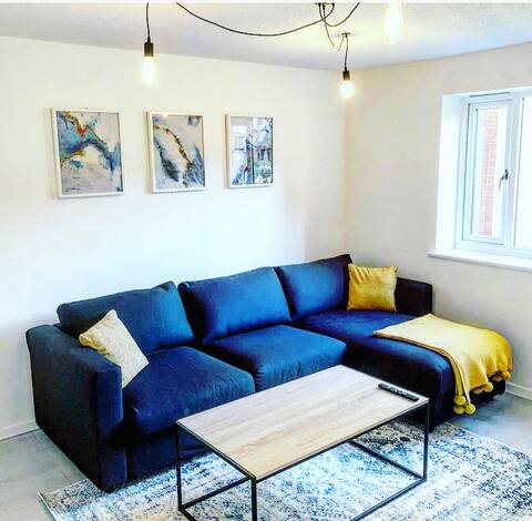 Modern city centre hideaway
