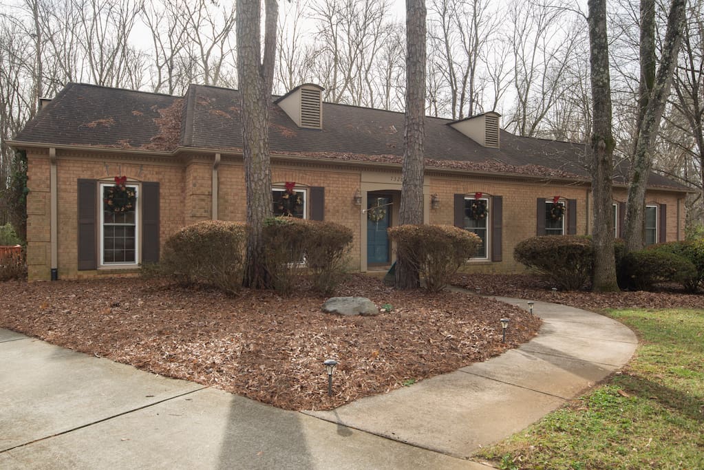 Front of house in the Winter