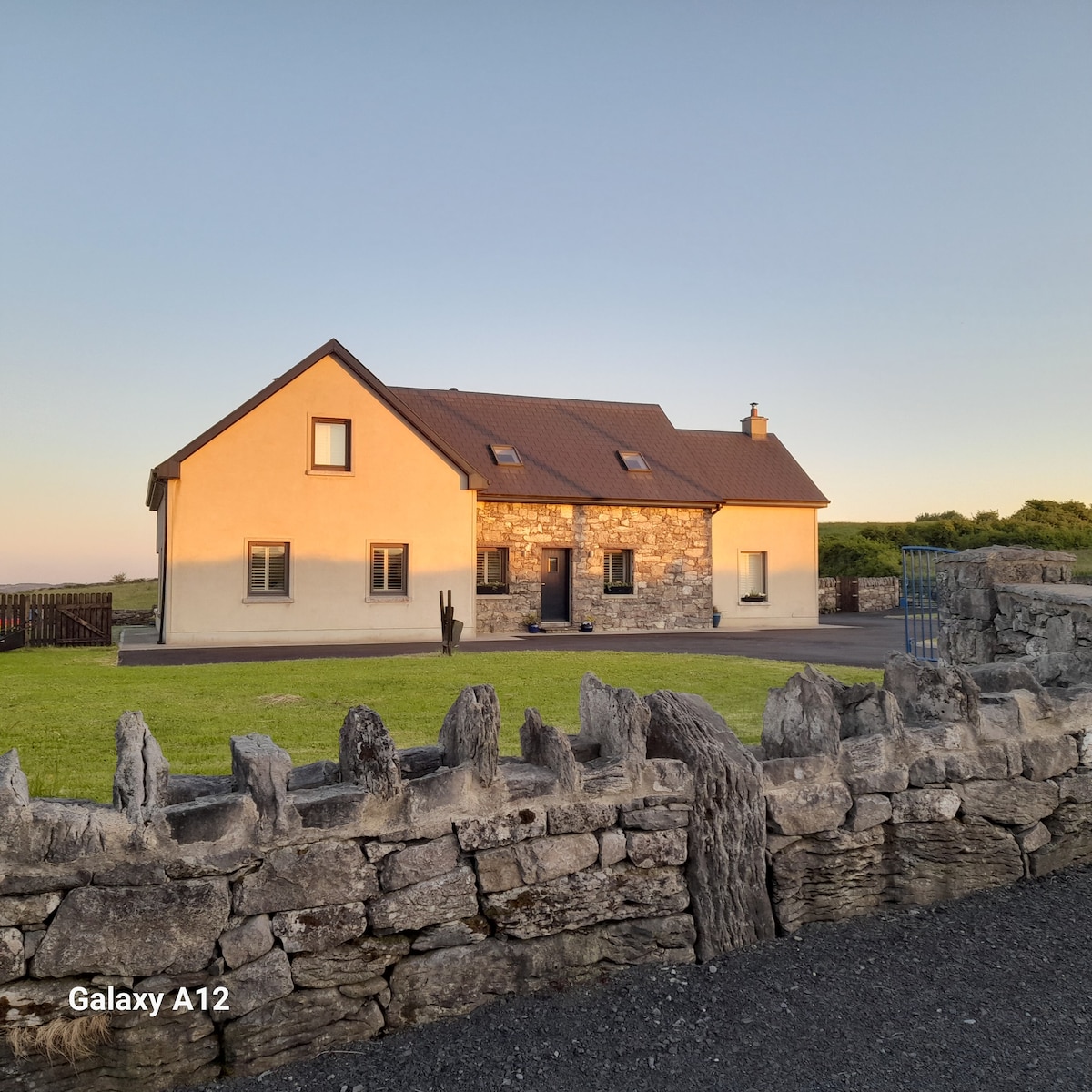 Aoife's - Lee's Road