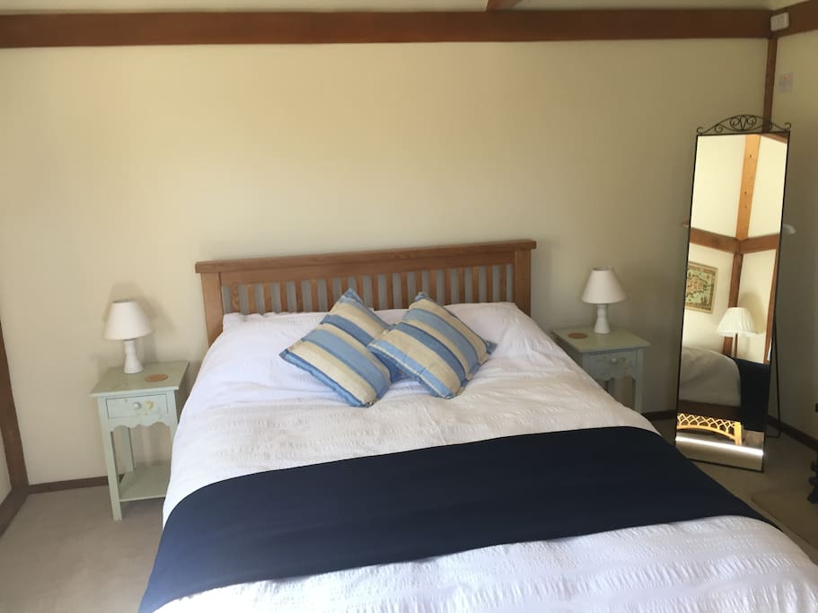 King size double bed