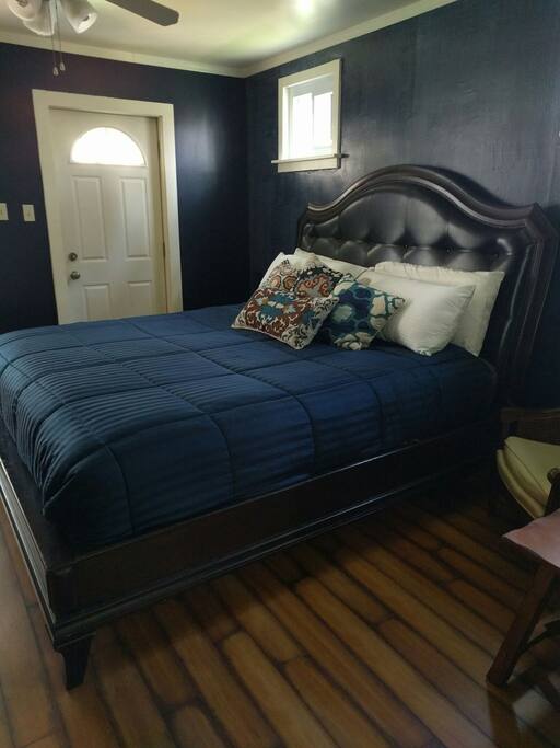 Sturdy, Majestic King Bed w/ Plush Mattress