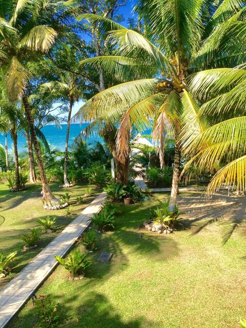 Beach House Santa Maria Del Mar, Izabal.