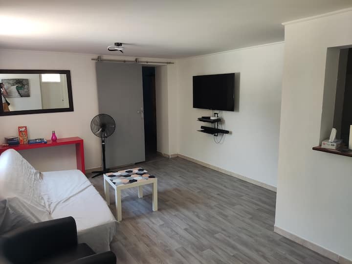 Appartement Dans Mas Avec Piscine - Orange