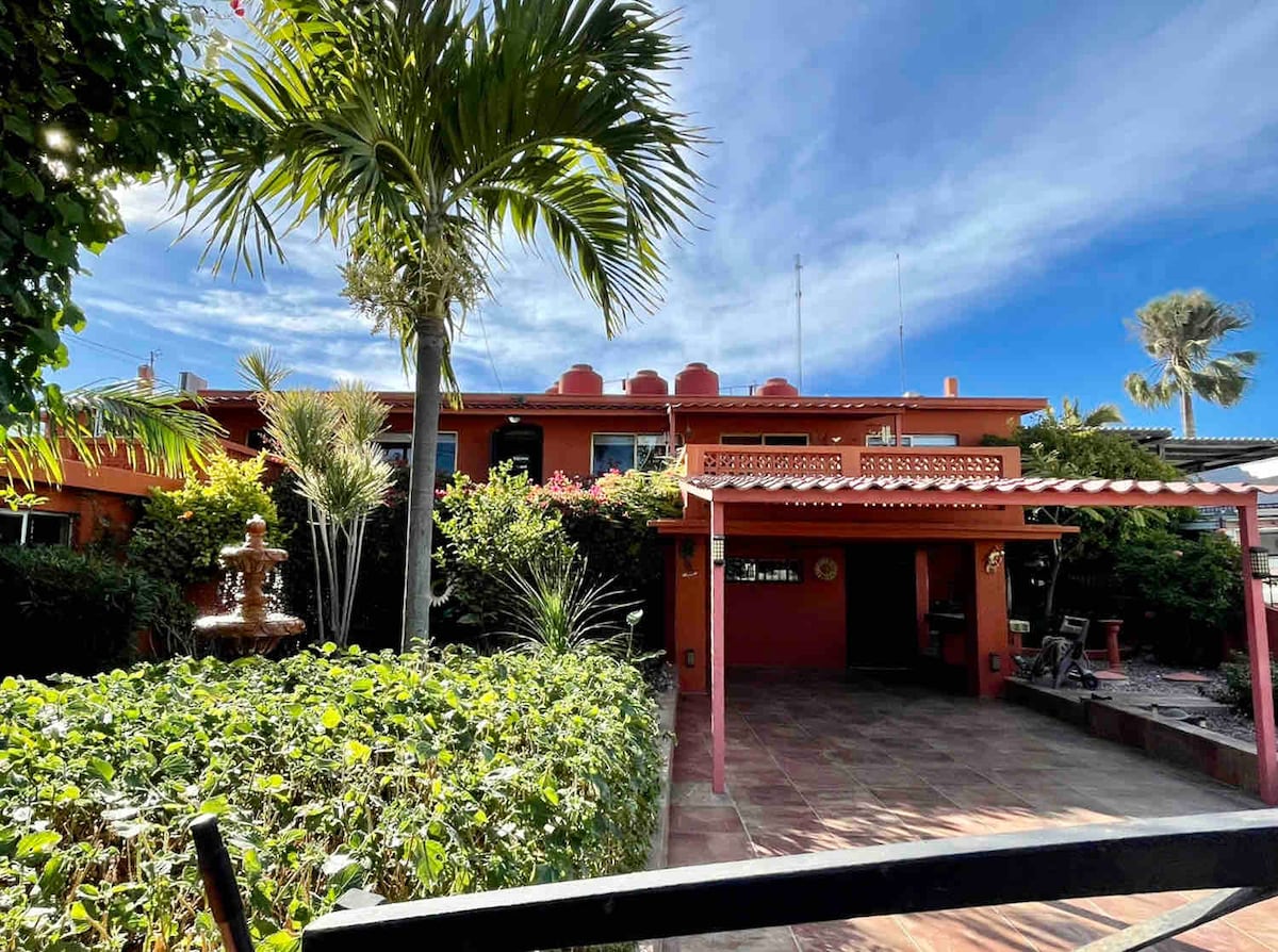 Unit B Oceanview Condo