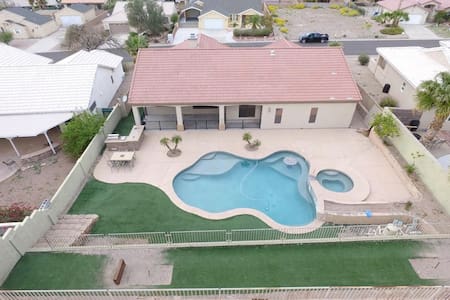 Airbnb Bullhead City On The River