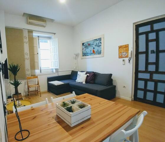 BeMyGuest - A/C - city center - WI-FI