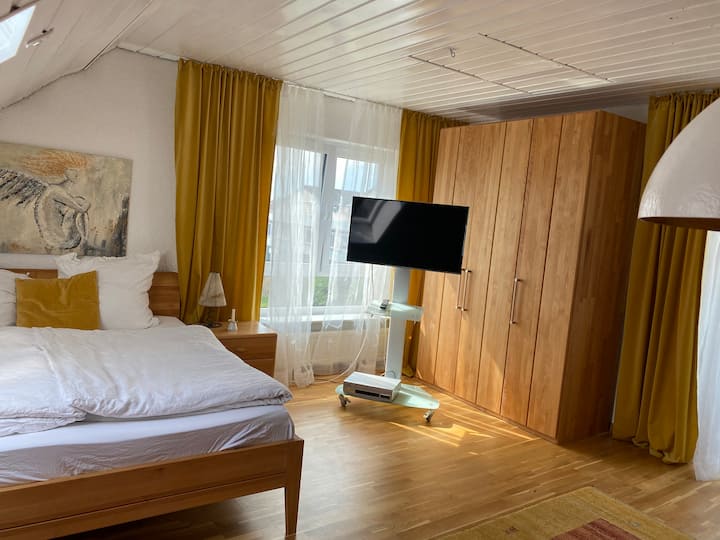 Chumba cha kulala na samani 7 za timu 