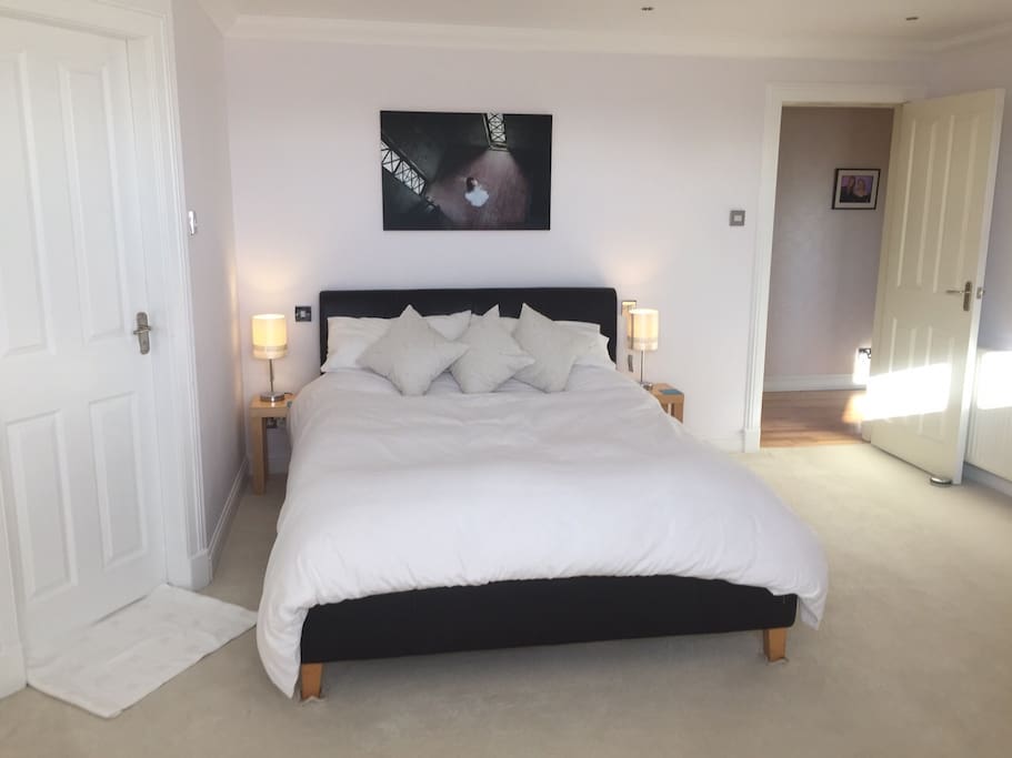 King size bed with `Sealy' mattress with memory foam topper