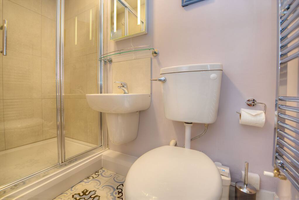 Bathroom 3