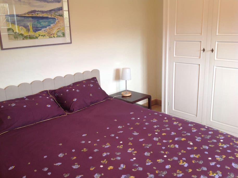 Chambre au rez-de-chaussée avec entrée indépendante