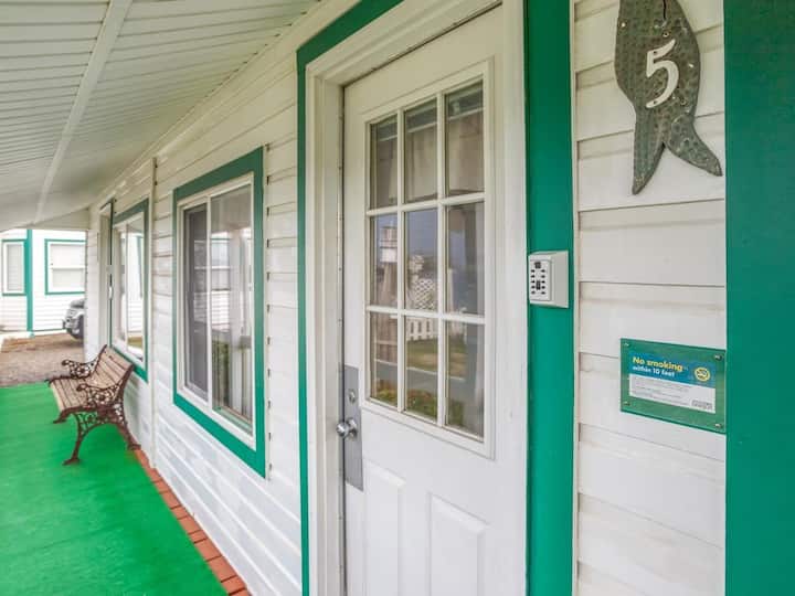 12 Best Airbnb Vacation Rentals In Depoe Bay, Oregon Updated 2024 Trip101