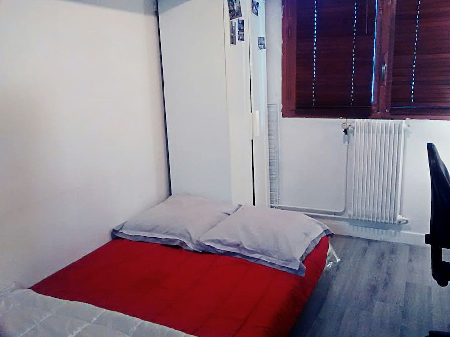 Double Bed