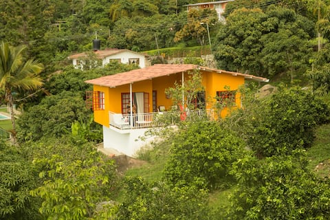 Top Airbnb: House with great view and pool in tropical garden in El Colegio