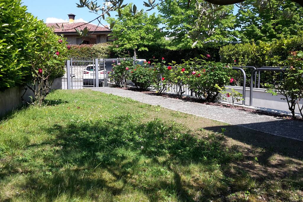 vialetto d'ingresso