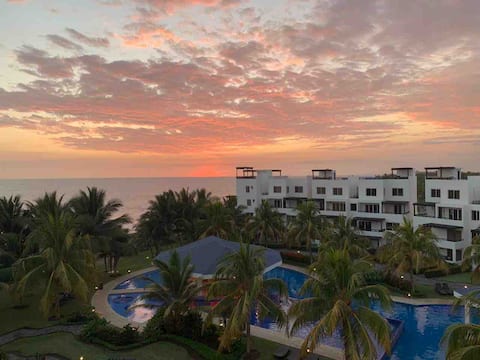 Spectacular Penthouse in Monterrico with Jacuzzi