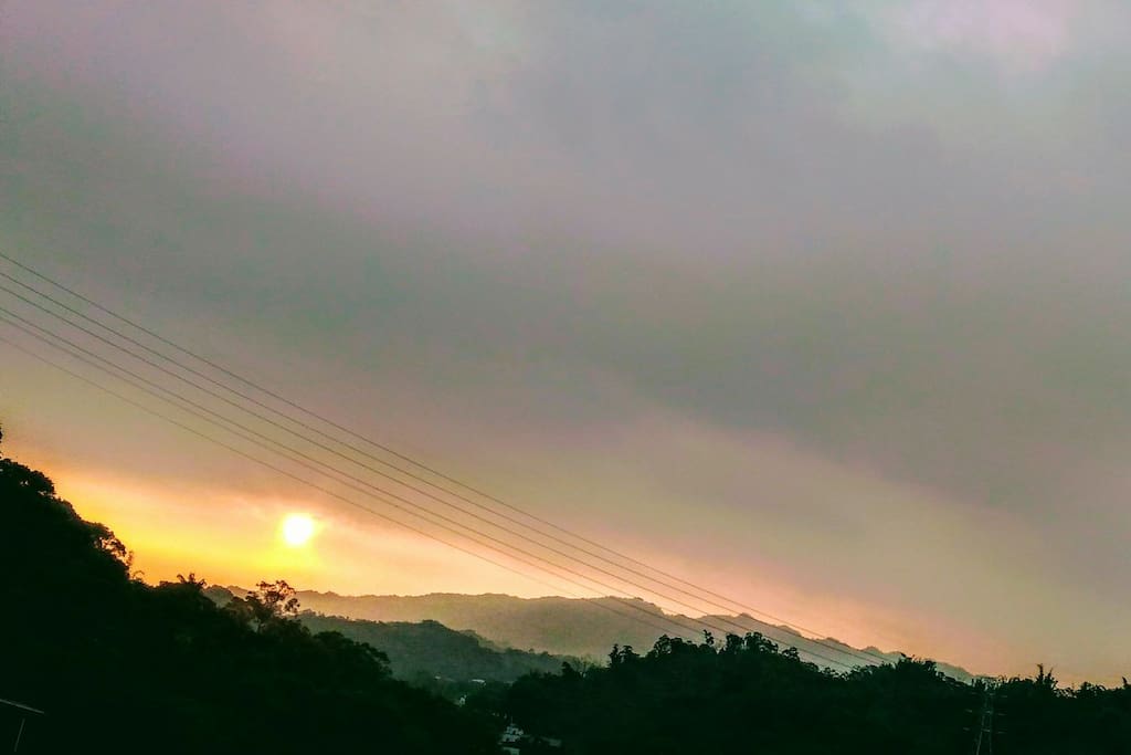 Sunrise from Princess Room
公主房外陽台的日出