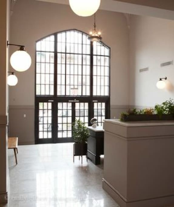 Lobby/Entrance