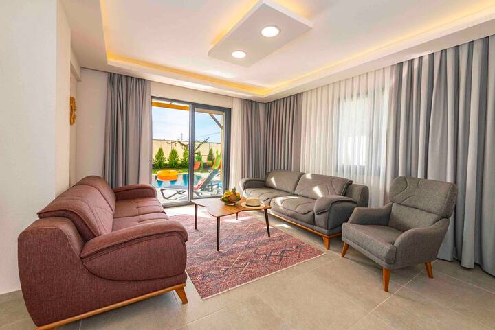 Villa Beray 3 (Fethiye'de Jakuzili Lüks Villa) - Fethiye
