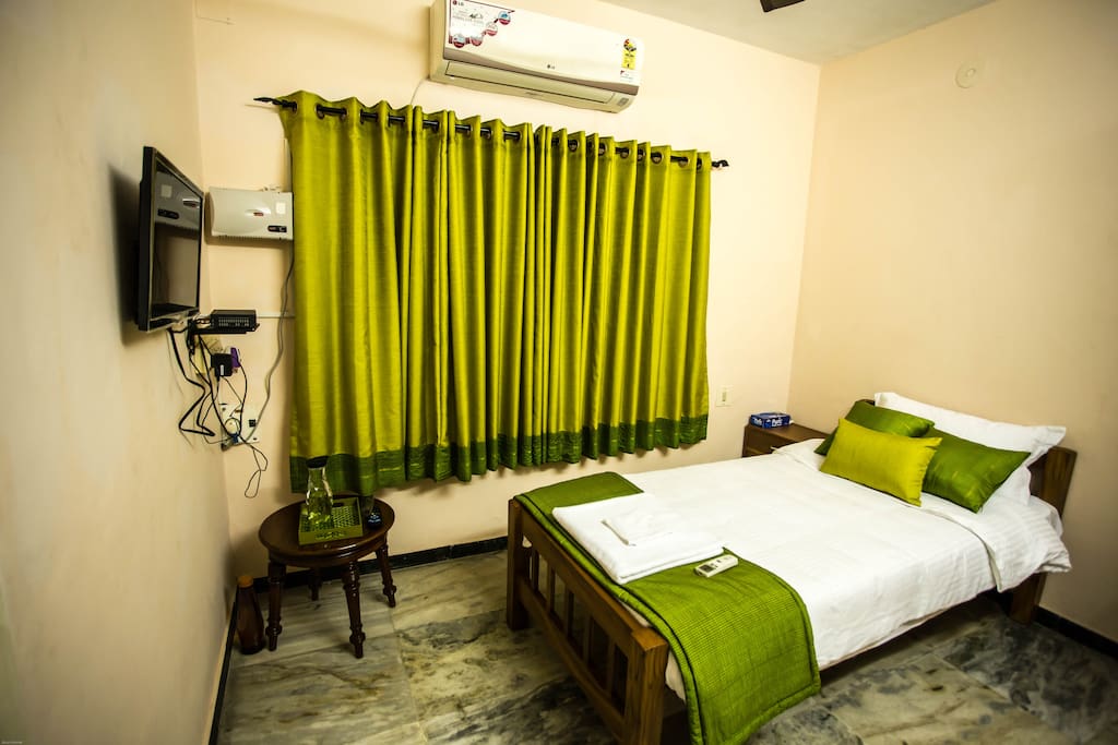 Single Bedroom