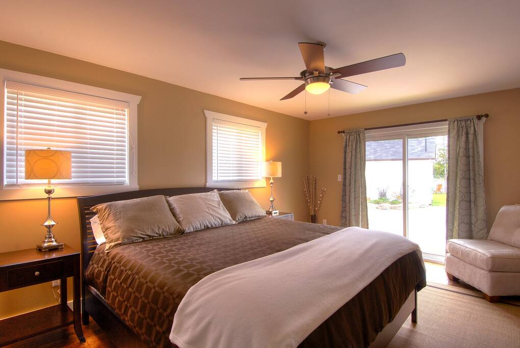 Large King Master Bedroom