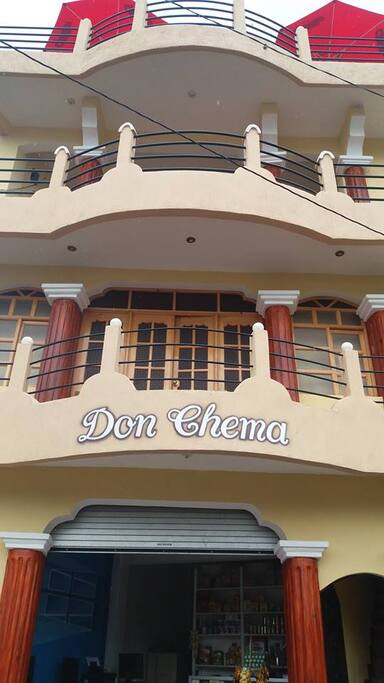 La Casa Hotel Don Chema