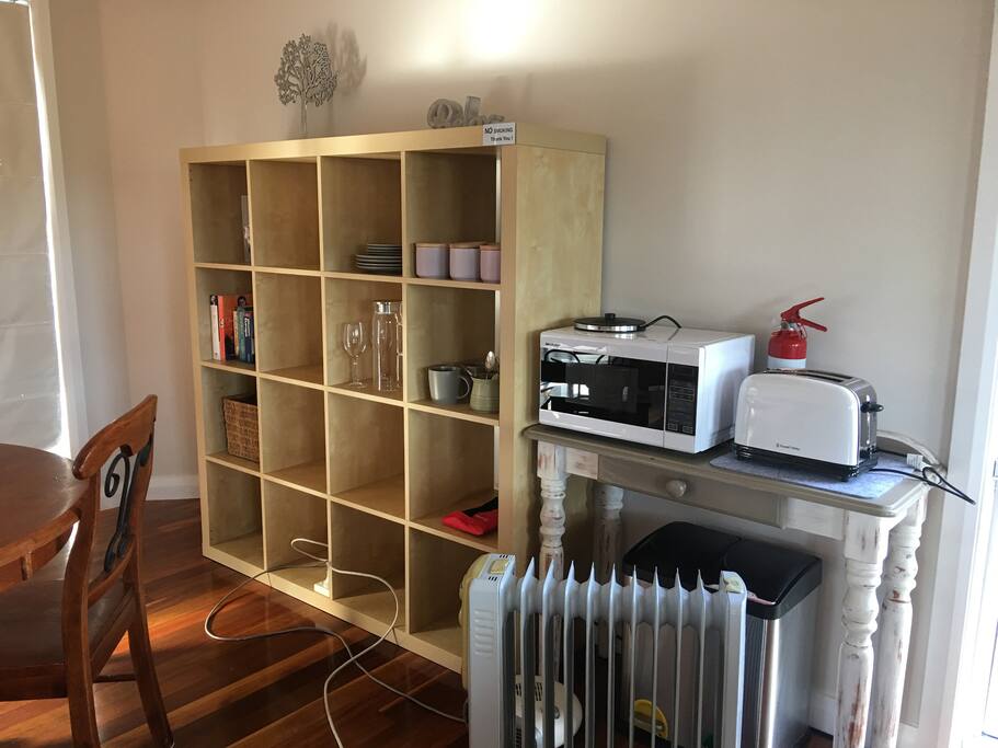 Kettle and fridge also in room