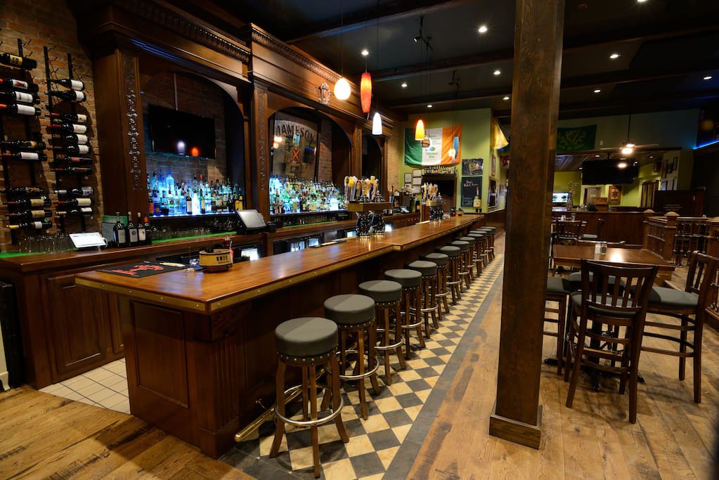 The pub downstairs, full bar, 24 draft beers, lunch, dinner, late night food.
