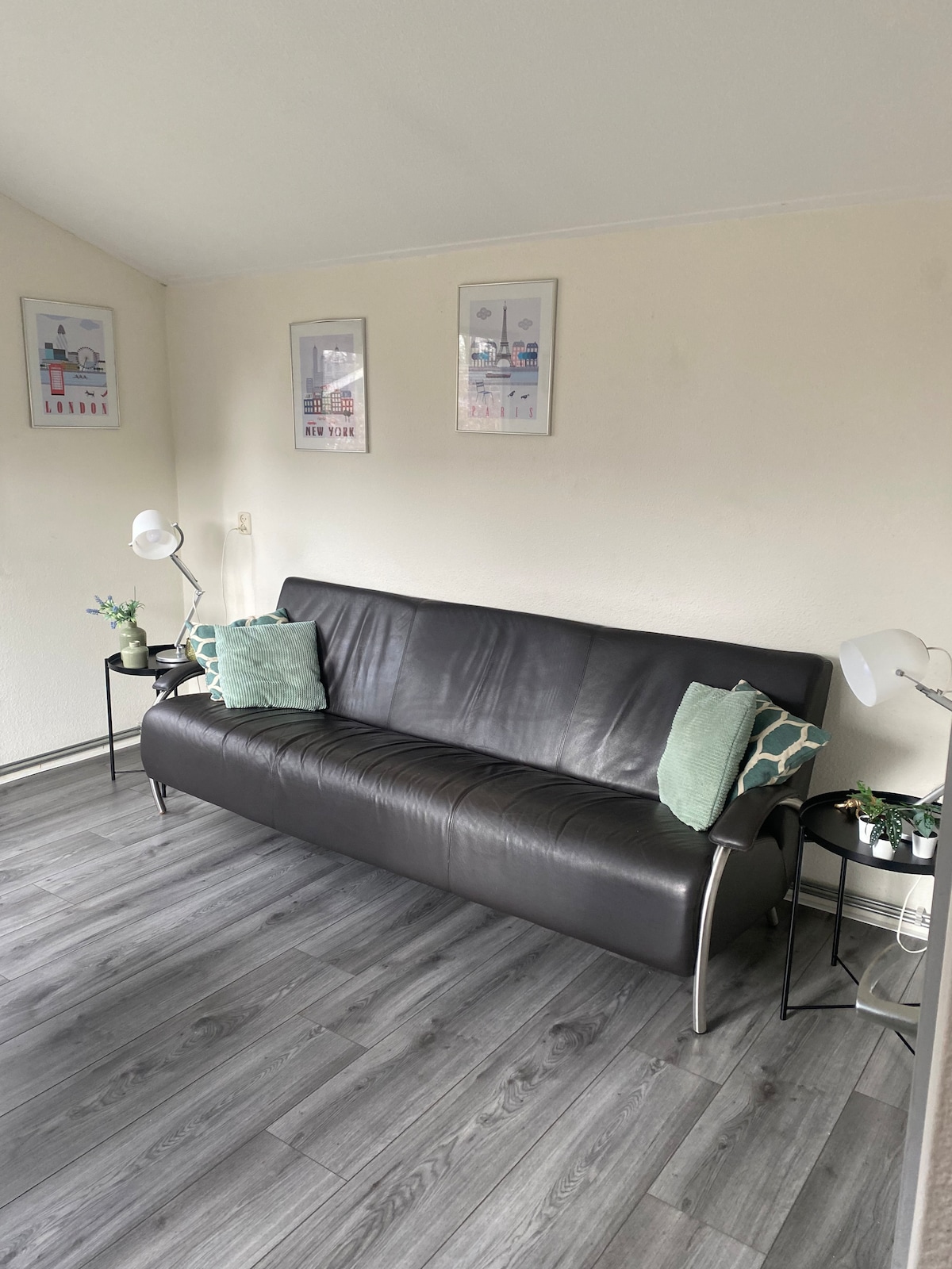 Successful Airbnb property: Chalet Schoorl, Bergen NH, Schoorldam near beach in Warmenhuizen